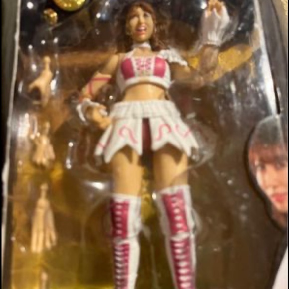 AEW All Elite Riho wrestling figure - Picture 2 of 7